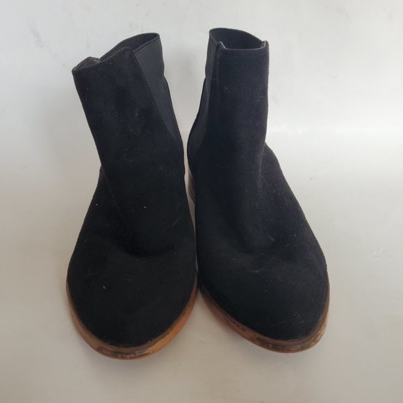 LFL by Lust for Life Chelsea Ankle Boot 7.5 Black Faux Suede Vegan Boho Fairy - Picture 4 of 11